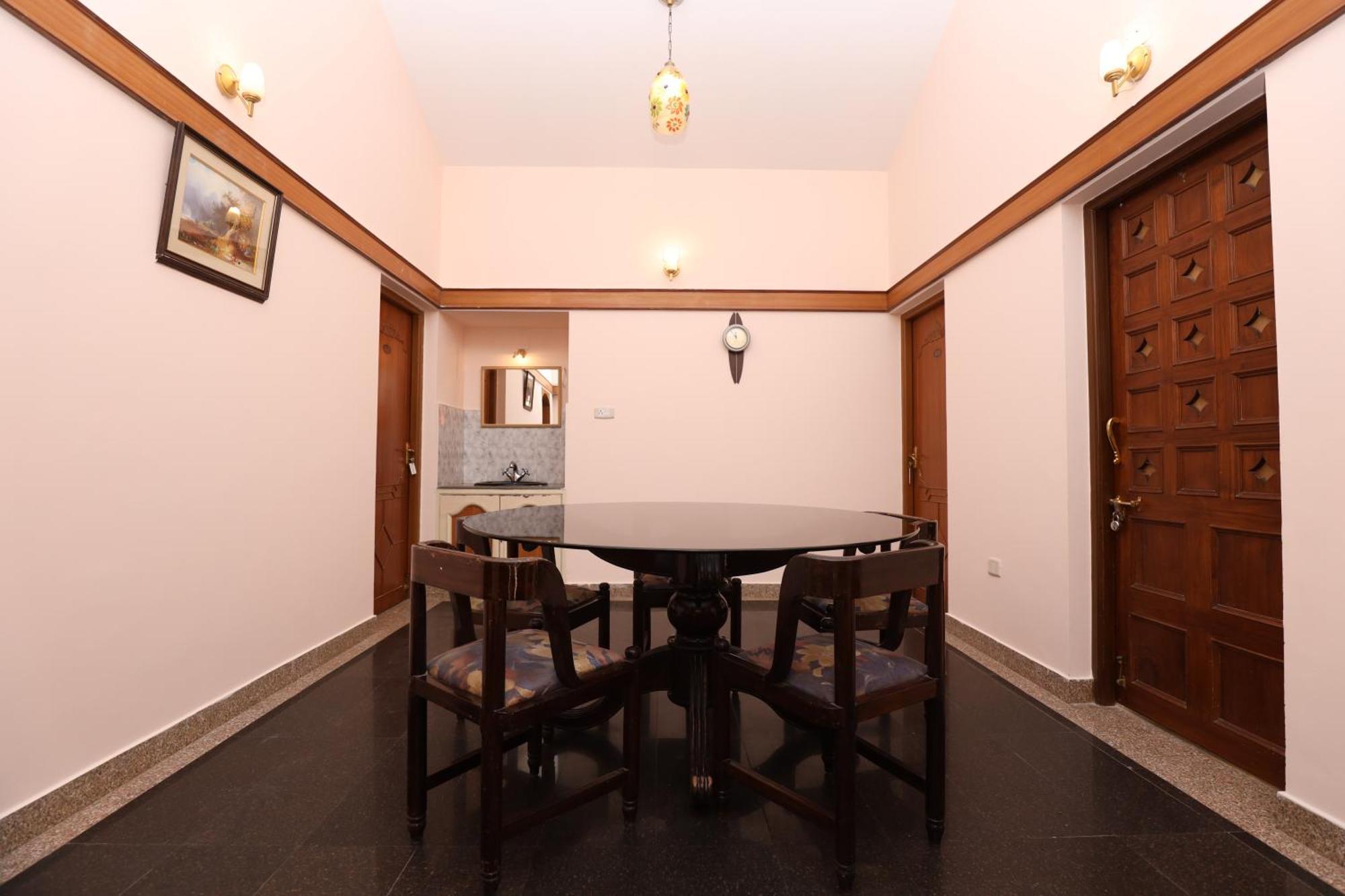 Hotel Silver Oak Ooty Exterior foto