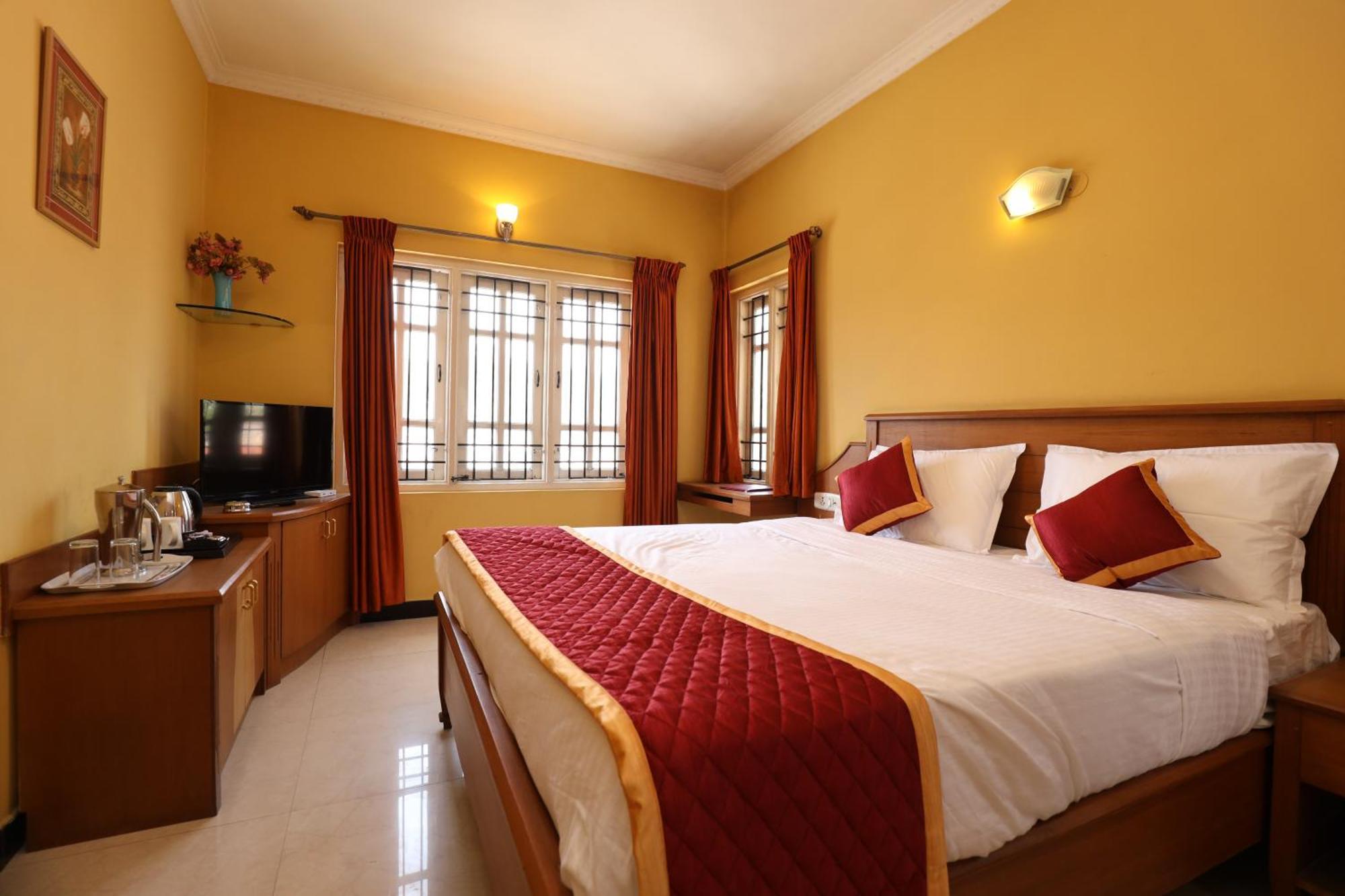 Hotel Silver Oak Ooty Exterior foto